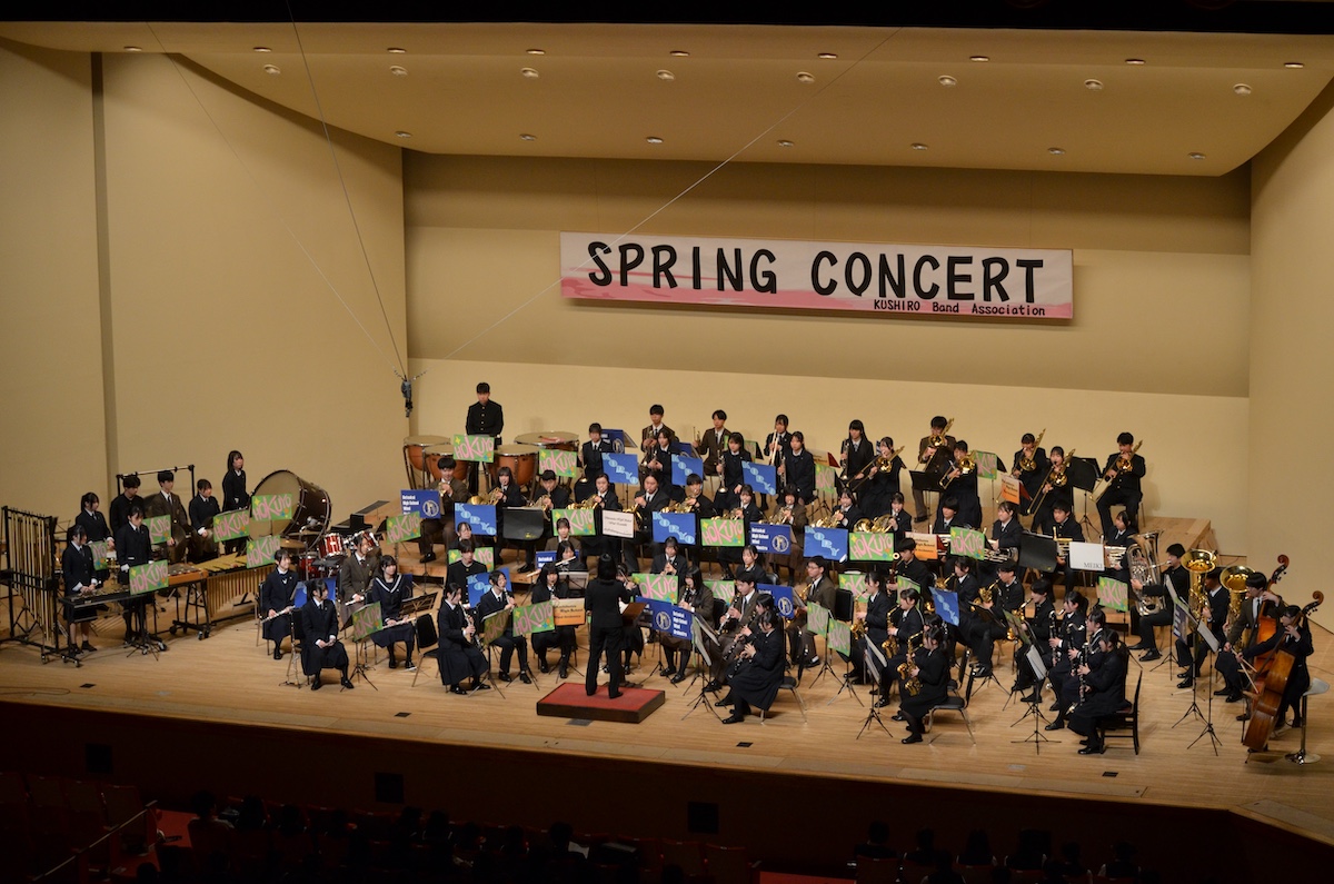 加盟8校から72名が参加した高校生選抜バンド